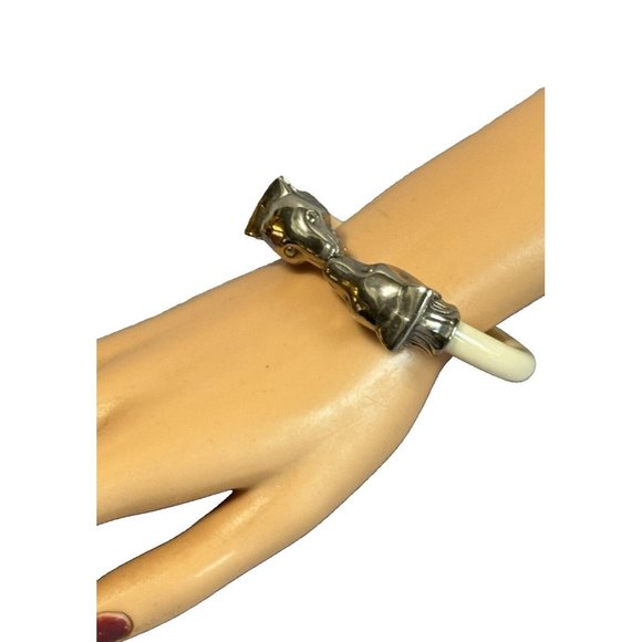 Artisan Jewelry - Vintage Kissing Bear Head Clamper Cuff Bangle Bracelet Celuloid Silver 6 1/2"